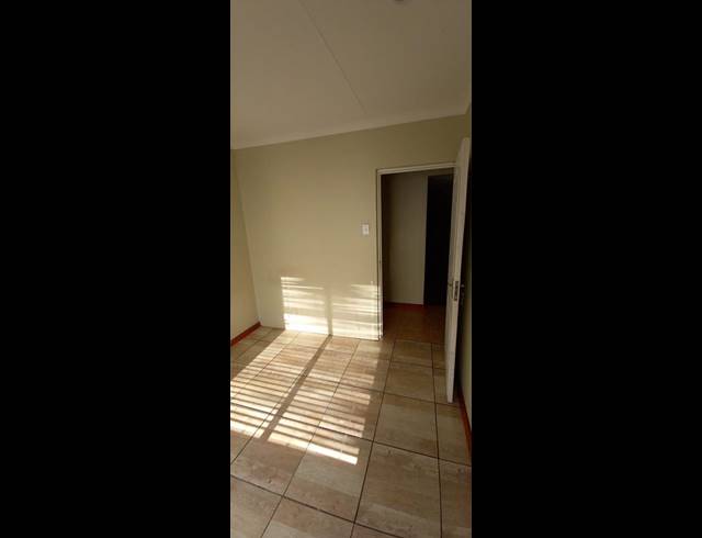 3 BEDROOM PROPERTY TO RENT IN LAVALIA